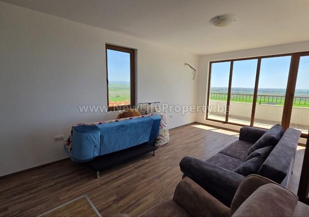 6813 2-к квартира с видом на море в к-се «Vineyards Panorama», Ахелой, Болгария.
