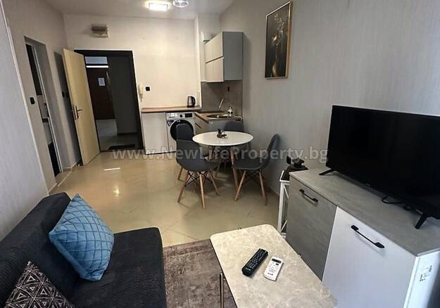 6865 2-к квартира в к-се «Domus Extra», Святой Влас, Болгария.