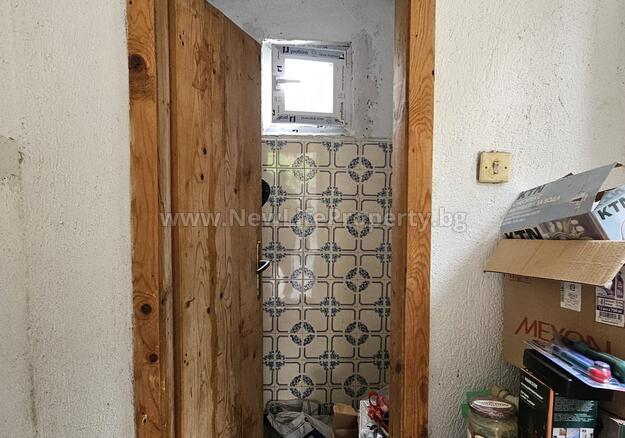 6959 2-этажный дом в горах, с. Давидково, обл. Смолян, Болгария!