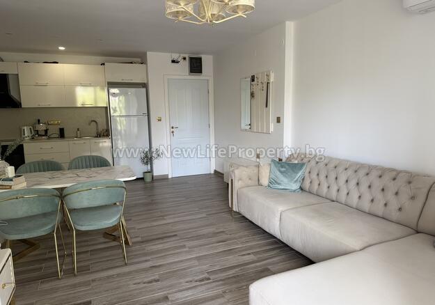 6997 2-к квартира в к-се «Privilege Fort Beach», Елените, Болгария.
