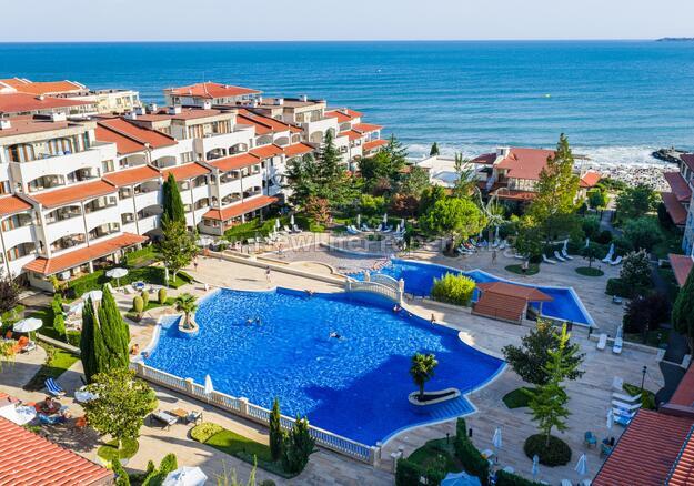 7029 3-к квартира в к-се «Casa Real», Святой Влас, Болгария!